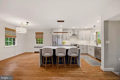 Kitchen - 6905 Kenleigh Rd, Baltimore, MD 21212 photo 6 of 11