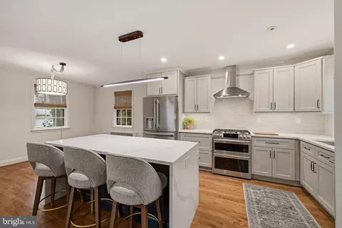 Kitchen - 6905 Kenleigh Rd, Baltimore, MD 21212 photo 4 of 11