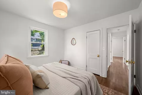 Bedroom - 210 4th Ave, Lansdowne, MD 21227 photo 1 of 5