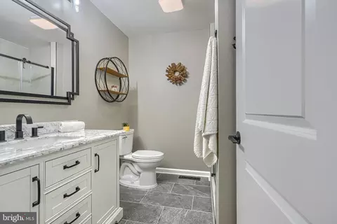 Bath - 8 Manor Brook Rd, Monkton, MD 21111 photo 1 of 9