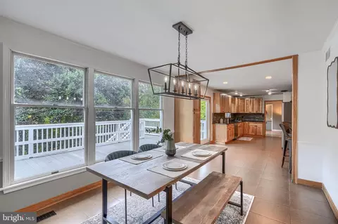 Dining - 8 Manor Brook Rd, Monkton, MD 21111 photo 1 of 3