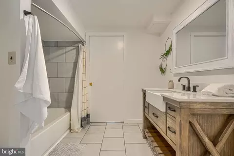 Bath - 8 Manor Brook Rd, Monkton, MD 21111 photo 9 of 9