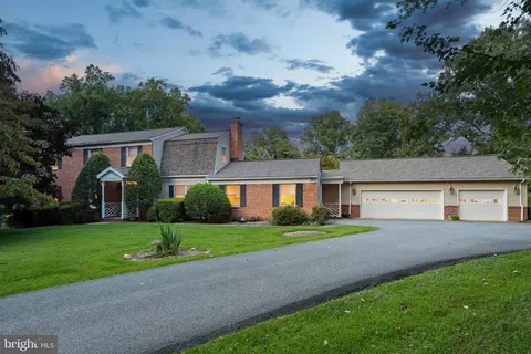 5 Dellwood Ct # A, Cockeysville, MD 21030