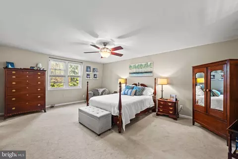 Bedroom - 13712 Manda Mill Ln, Phoenix, MD 21131 photo 1 of 8