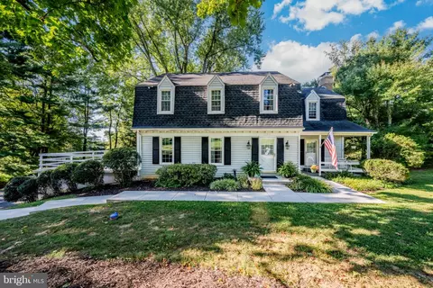 Exterior - 13712 Manda Mill Ln, Phoenix, MD 21131 photo 8 of 13