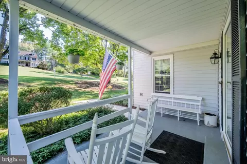 Exterior - 13712 Manda Mill Ln, Phoenix, MD 21131 photo 9 of 13