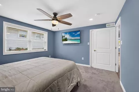 Bedroom - 2125 Maple Rd, Edgemere, MD 21219 photo 4 of 4