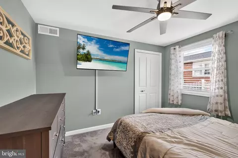 Bedroom - 2125 Maple Rd, Edgemere, MD 21219 photo 2 of 4