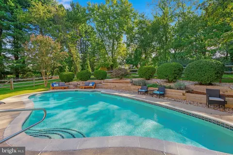 Exterior - 13639 Pleasantville Rd, Baldwin, MD 21013 photo 6 of 16