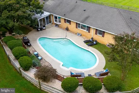Exterior - 13639 Pleasantville Rd, Baldwin, MD 21013 photo 16 of 16