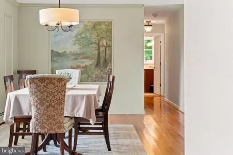 Entry Way - 13639 Pleasantville Rd, Baldwin, MD 21013 photo 4 of 7