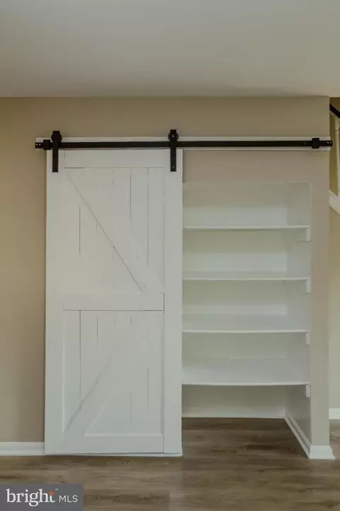 Entry Way - 4 Cashell Ct, Nottingham, MD 21236 photo 1 of 8