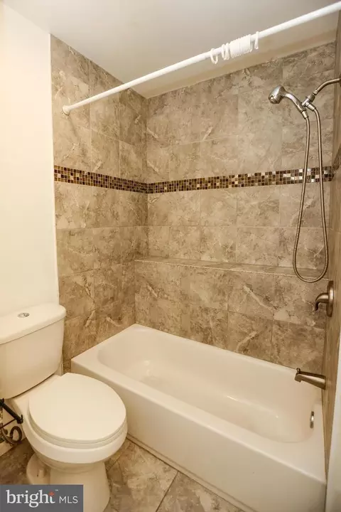 Bath - 4 Cashell Ct, Nottingham, MD 21236 photo 10 of 10