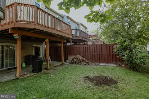 Exterior - 4 Cashell Ct, Nottingham, MD 21236 photo 4 of 8