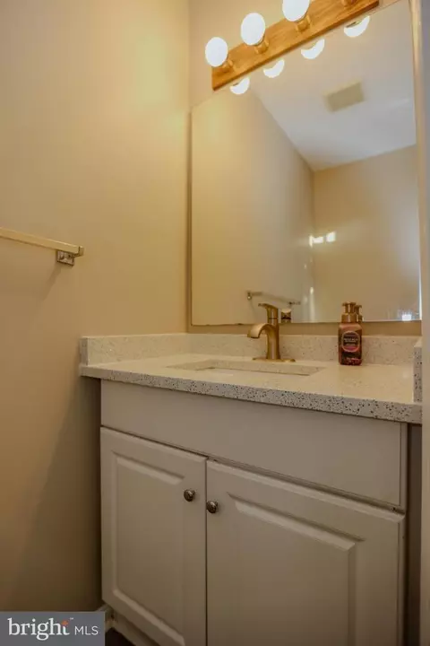 Bath - 4 Cashell Ct, Nottingham, MD 21236 photo 1 of 10
