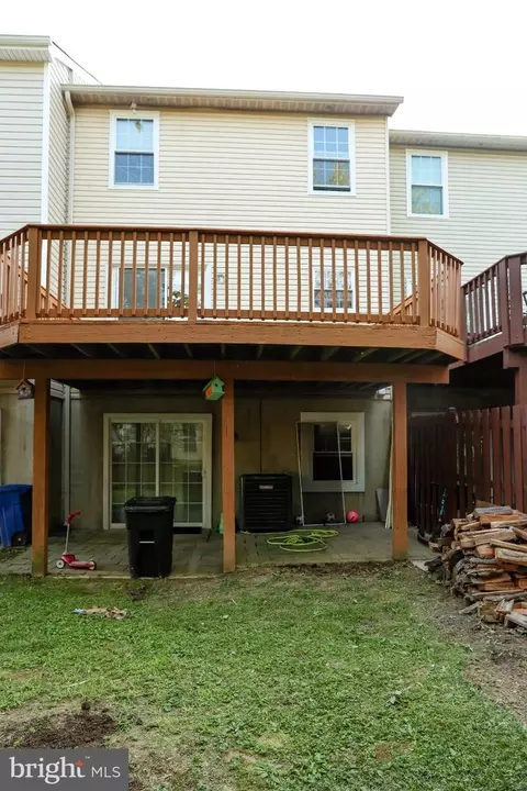 Exterior - 4 Cashell Ct, Nottingham, MD 21236 photo 8 of 8