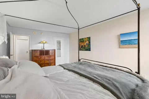 Bedroom - 205 E Joppa Rd #707, Towson, MD 21286 photo 2 of 3