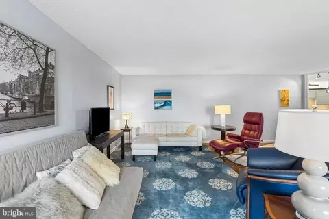 Living - 205 E Joppa Rd #707, Towson, MD 21286 photo 1 of 2
