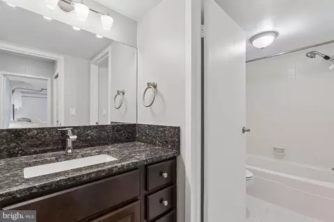 Bath - 205 E Joppa Rd #707, Towson, MD 21286 photo 1 of 2