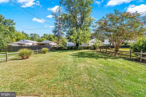 Exterior - 5203 Benson Ave, Halethorpe, MD 21227 photo 6 of 10