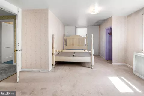 Bedroom - 5203 Benson Ave, Halethorpe, MD 21227 photo 4 of 5