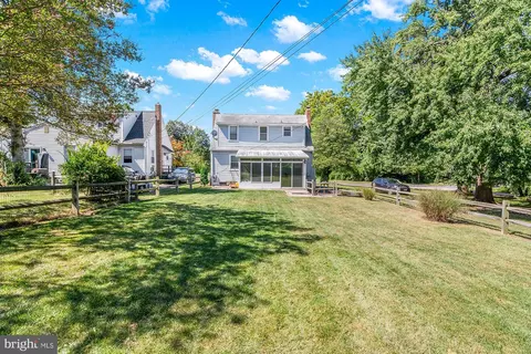 Exterior - 5203 Benson Ave, Halethorpe, MD 21227 photo 7 of 10