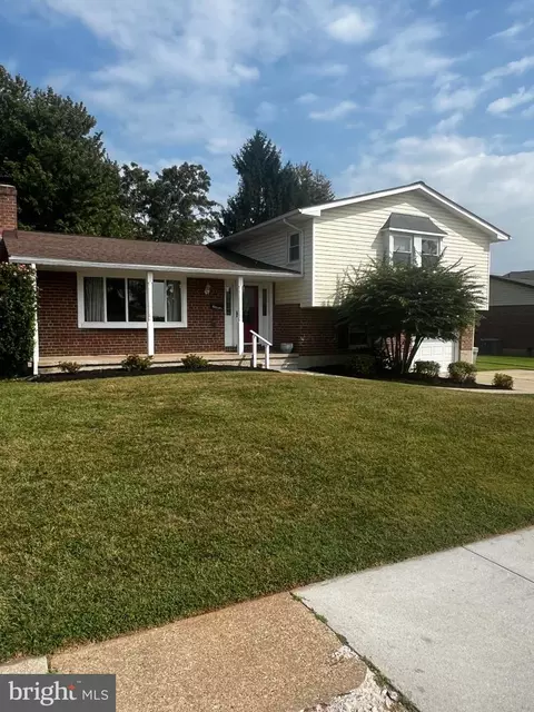 122 E Padonia Rd, Lutherville Timonium, MD 21093