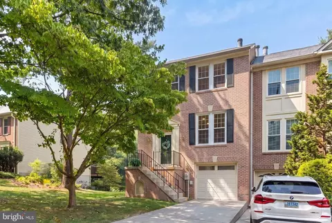 633 Budleigh Cir, Lutherville Timonium, MD 21093