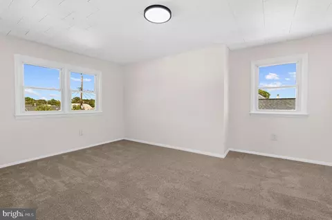 Bedroom - 2906 Florida Ave, Halethorpe, MD 21227 photo 6 of 7
