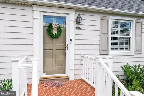 106 Overcrest Rd, Towson, MD 21286 photo 2