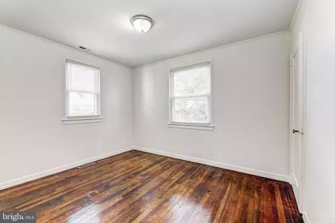 Bedroom - 8220 Cornwall Rd, Dundalk, MD 21222 photo 2 of 2