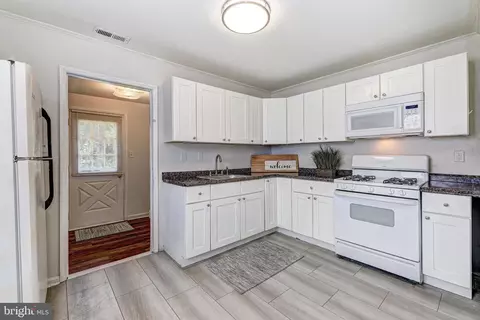 Kitchen - 8220 Cornwall Rd, Dundalk, MD 21222 photo 1 of 1