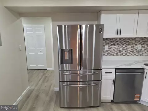 Entry Way - 6 Longstream Ct #101, Baltimore, MD 21209 photo 1 of 1