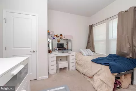 Bedroom - 3014 Shaws Rd Shaws Rd, Sparrows Point, MD 21219 photo 2 of 9