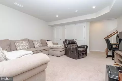 Entry Way - 3014 Shaws Rd Shaws Rd, Sparrows Point, MD 21219 photo 1 of 16