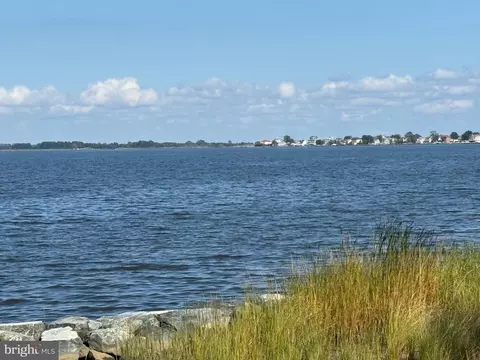 View/Area - 3014 Shaws Rd Shaws Rd, Sparrows Point, MD 21219 photo 2 of 2