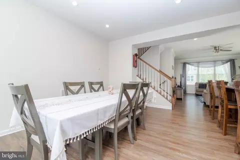 Entry Way - 3014 Shaws Rd Shaws Rd, Sparrows Point, MD 21219 photo 6 of 16