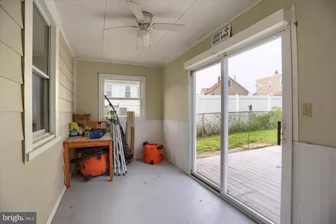 Exterior - 7606 Avondale Ave, Baltimore, MD 21224 photo 10 of 10