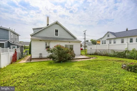 Exterior - 7606 Avondale Ave, Baltimore, MD 21224 photo 5 of 10