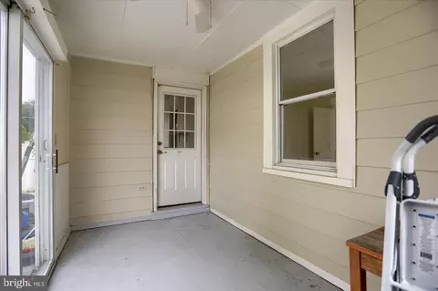 Exterior - 7606 Avondale Ave, Baltimore, MD 21224 photo 9 of 10