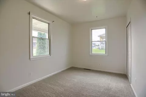 Bedroom - 7606 Avondale Ave, Baltimore, MD 21224 photo 9 of 10