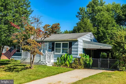16 Oakmere Rd, Owings Mills, MD 21117