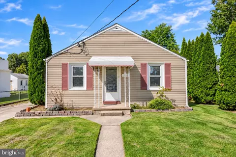 936 Barron Ave, Essex, MD 21221
