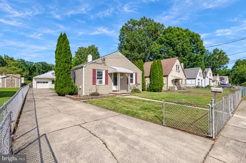 936 Barron Ave, Essex, MD 21221