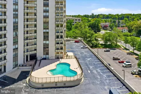 Exterior - 205 E Joppa Rd #1604, Towson, MD 21286 photo 1 of 2