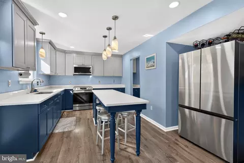 Kitchen - 4415 Todd Point Ln, Sparrows Point, MD 21219 photo 2 of 5