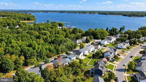 View/Area - 4415 Todd Point Ln, Sparrows Point, MD 21219 photo 2 of 4