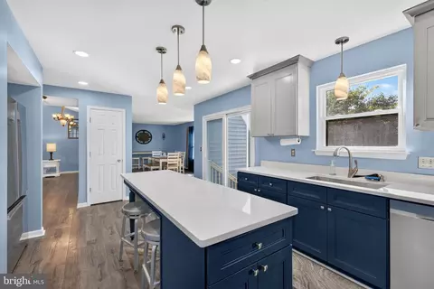 Kitchen - 4415 Todd Point Ln, Sparrows Point, MD 21219 photo 4 of 5