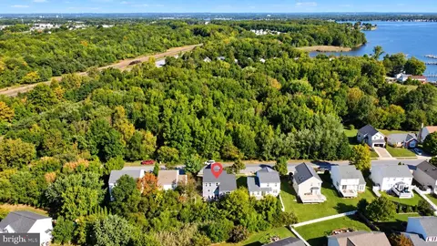 View/Area - 4415 Todd Point Ln, Sparrows Point, MD 21219 photo 3 of 4