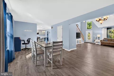 Entry Way - 4415 Todd Point Ln, Sparrows Point, MD 21219 photo 3 of 13